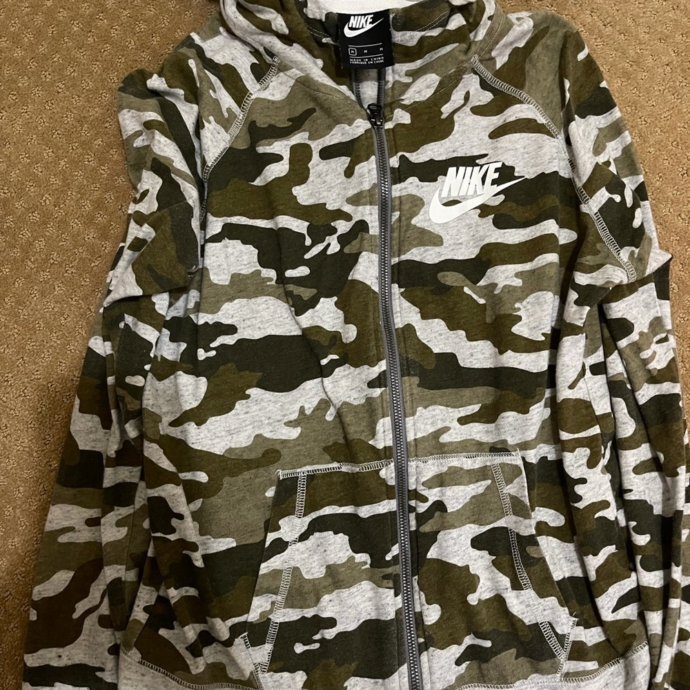Nike hoodie sweater